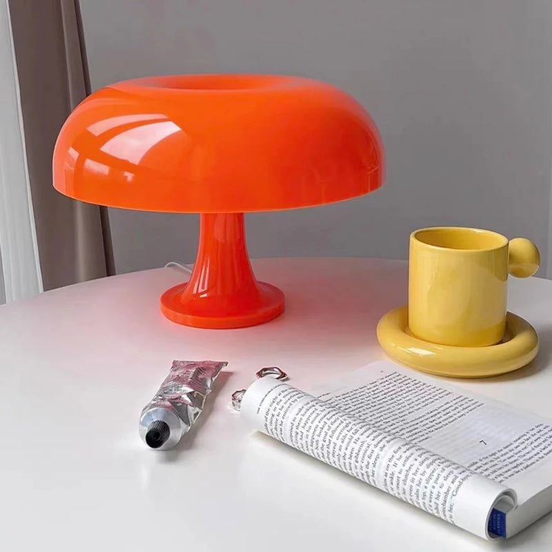 Luminária de mesa cogumelo laranja decoração de casa, cabeceira e mesa.